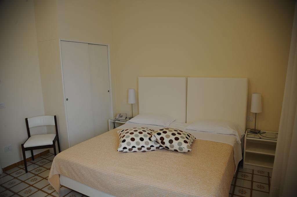 Via Capo Rooms Sorrente Chambre photo